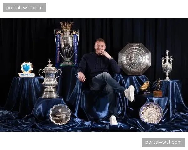 官方：莱斯特城与老将瓦尔迪续约一年，新合同至2027年夏